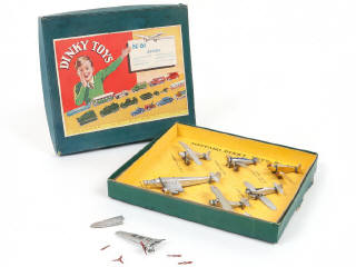 Lot 214 - DINKY TOYS (FRANCE) (1)