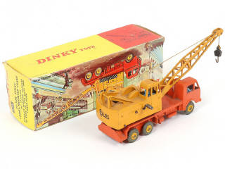 Lot 68 - DINKY TOYS (GB) (1)
