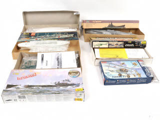 Lot 360 - DIVERS (8)