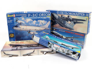 Lot 358 - DIVERS (5)