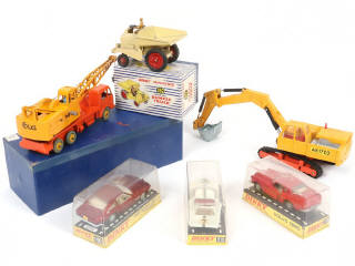 Lot 72 - DINKY TOYS (GB) (6)