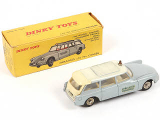 Lot 225 - DINKY TOYS (FRANCE) (1)