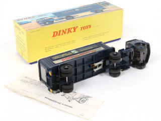 Lot 151 - DINKY TOYS (FRANCE) (1)