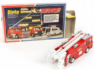 Lot 72 - DINKY TOYS (GB) (1)