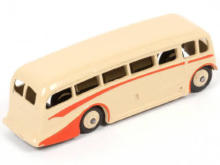 Lot 204 - DINKY TOYS (GB) (1)