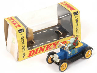 Lot 215 - DINKY TOYS (GB) (1)