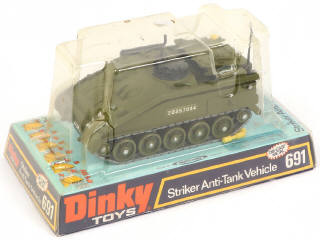 Lot 217 - DINKY TOYS (GB) (2)