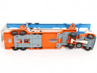 Lot 165 - CORGI TOYS (GB) (1)