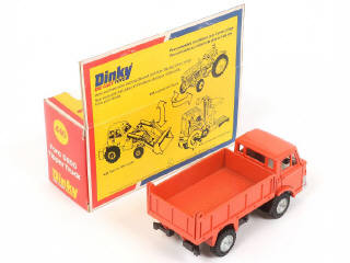 Lot 214 - DINKY TOYS (GB) (1)