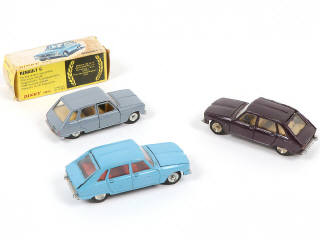 Lot 239 - DINKY TOYS (FRANCE) (3)