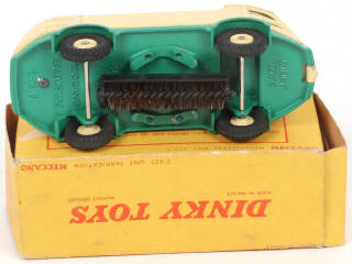 Lot 54 - DINKY TOYS (FRANCE) (1)