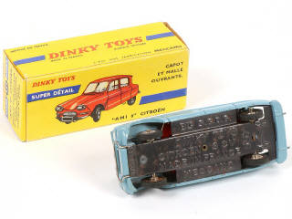 Lot 232 - DINKY TOYS (FRANCE) (1)