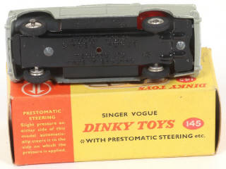 Lot 185 - DINKY TOYS (GB) (1)