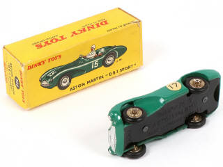 Lot 228 - DINKY TOYS (FRANCE) (1)