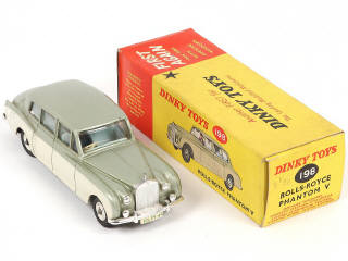 Lot 196 - DINKY TOYS (GB) (1)