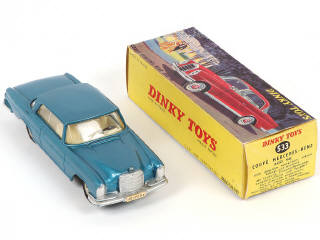 Lot 231 - DINKY TOYS (FRANCE) (1)