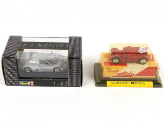 Lot 333 - DIVERS (6)