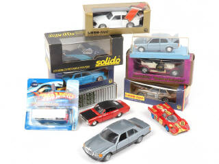 Lot 337 - DIVERS (10)