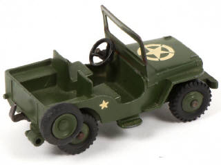 Lot 101 - DINKY TOYS (GB) (1)