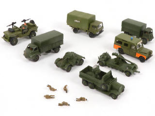 Lot 118 - DINKY TOYS (GB) (8)