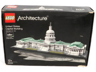 Lot 42 - LEGO (DANEMARK) (1)