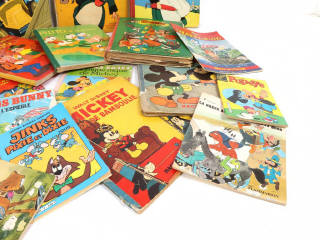 Lot 113 - DIVERS (25)