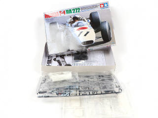 Lot 346 - TAMIYA (JAPON) (4)