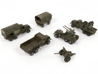 Lot 99 - FRANCE JOUETS (FRANCE) (6)