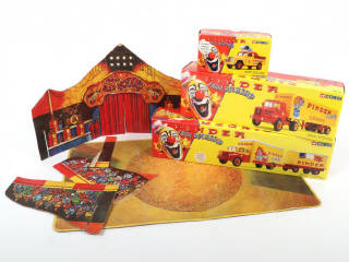 Lot 232 - CORGI TOYS (GB) (4)