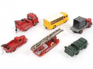 Lot 268 - DINKY TOYS (FRANCE) (6)