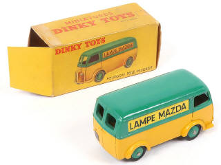 Lot 258 - DINKY TOYS (FRANCE) (1)