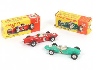 Lot 239 - DINKY TOYS (GB) (2)