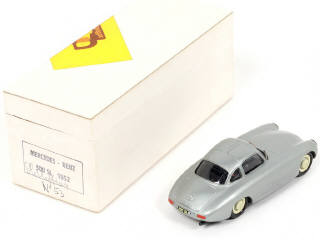 Lot 181 - RETRO-BOLIDE (FRANCE) (1)