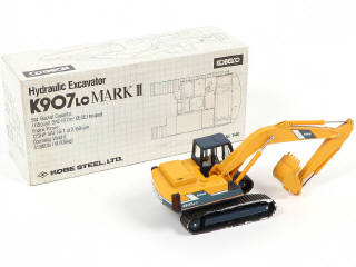 Lot 61 - KOBELCO (JAPAN) (1)