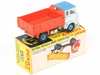 Lot 122 - DINKY TOYS (GB) (1)