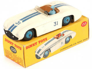 Lot 221 - DINKY TOYS (GB) (1)