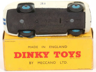 Lot 221 - DINKY TOYS (GB) (1)