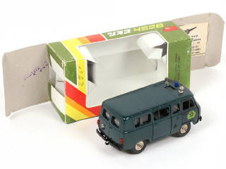 Lot 42 - NOVOEXPORT (URSS) (1)