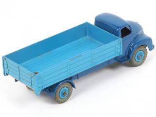 Lot 101 - DINKY TOYS (GB) (1)