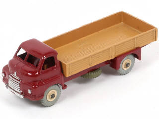 Lot 99 - DINKY TOYS (GB) (1)