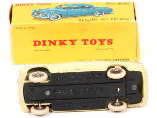Lot 139 - DINKY TOYS (FRANCE) (1)