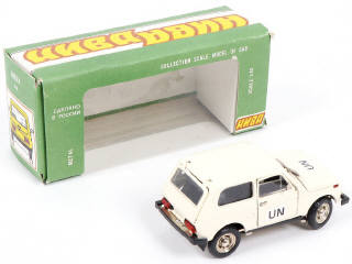 Lot 39 - NOVOEXPORT (URSS) (1)