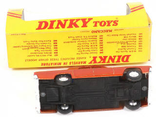 Lot 117 - DINKY TOYS (GB) (1)