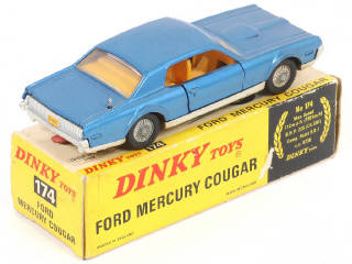 Lot 118 - DINKY TOYS (GB) (1)