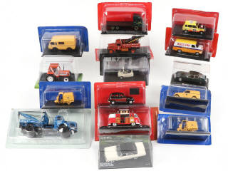 Lot 17 - DIVERS (15)