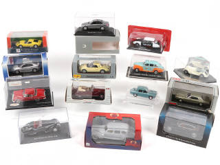 Lot 21 - DIVERS (14)