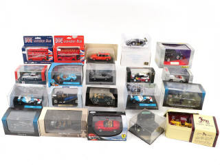 Lot 49 - DIVERS (20)