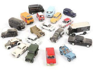 Lot 146 - DIVERS (20)