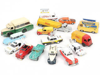 Lot 180 - DIVERS (15)