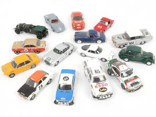 Lot 191 - DIVERS (15)